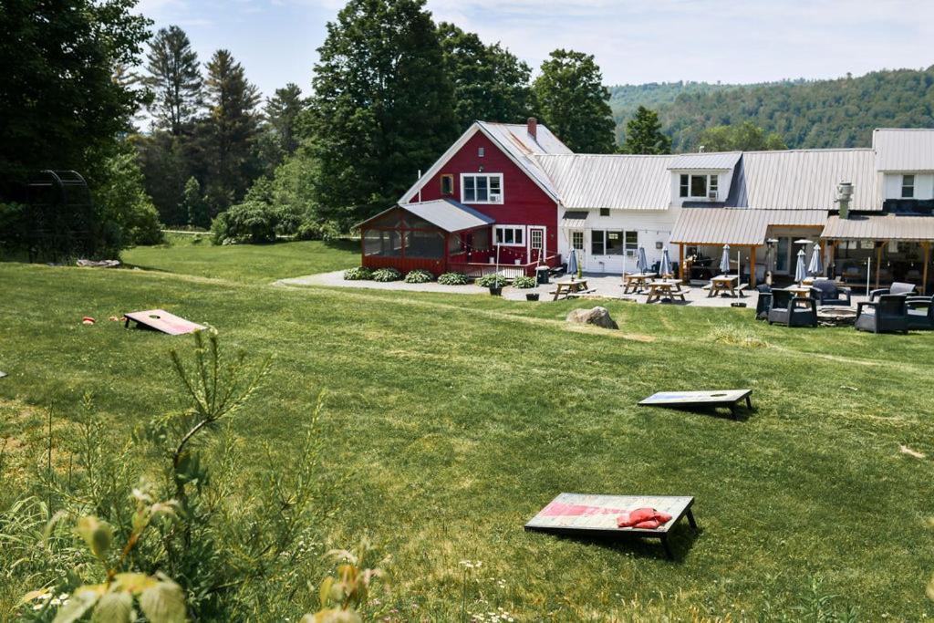 Craftsbury Farmhouse Экстерьер фото